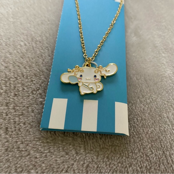 3/$20🌼Hot Topic Sanrio Cinnamoroll Sweets Necklace - Picture 3 of 3